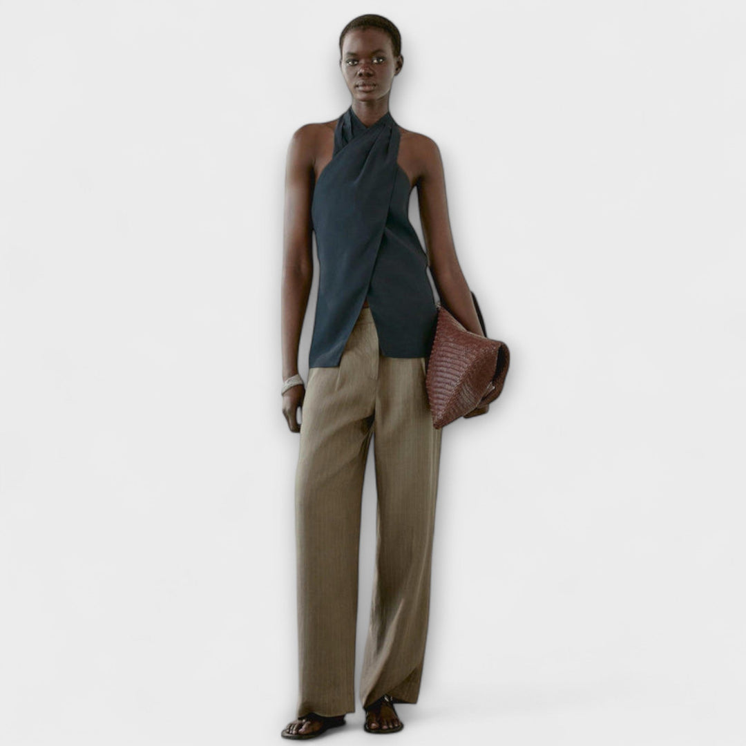 Leah - Modrý top na zavazování za krk s výřezem na zádech